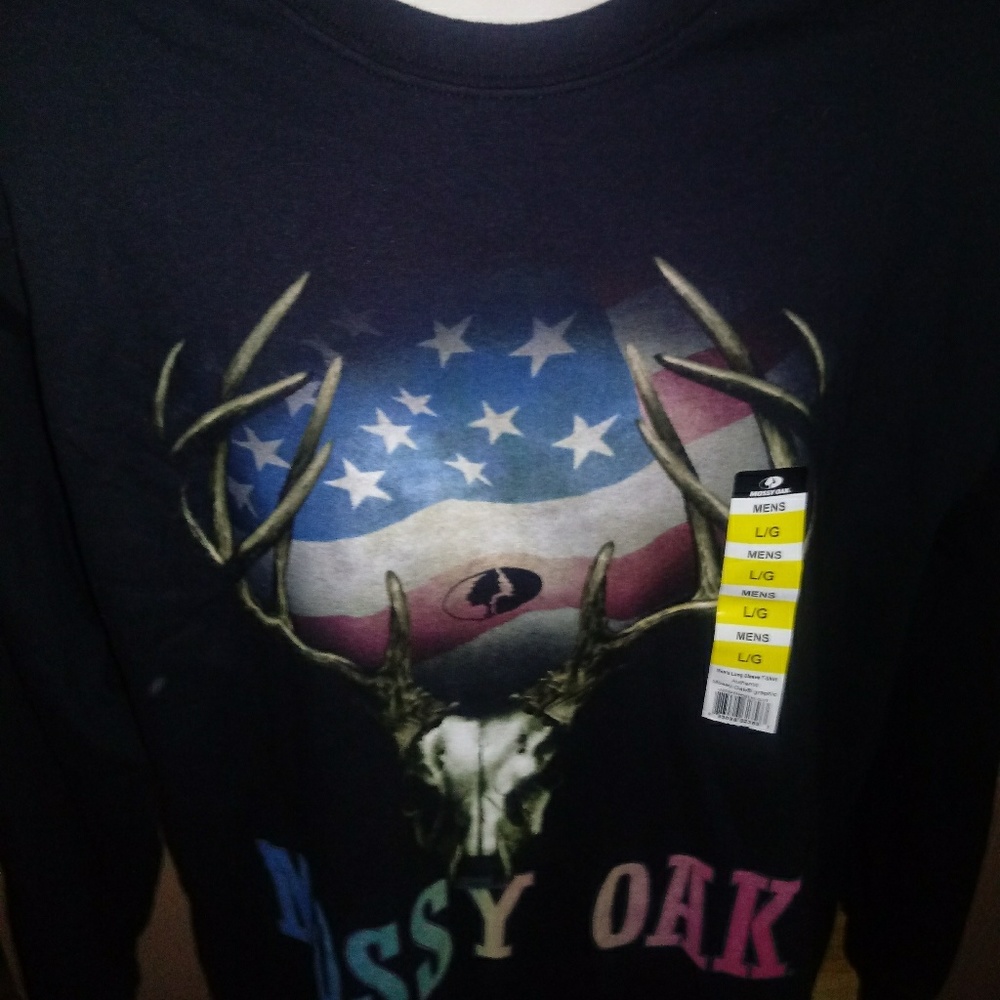 Mossy Oak T Shirt Sz L Black w/American Flag
